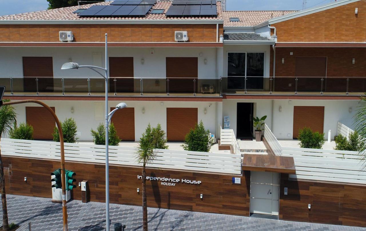 Independence House Catania